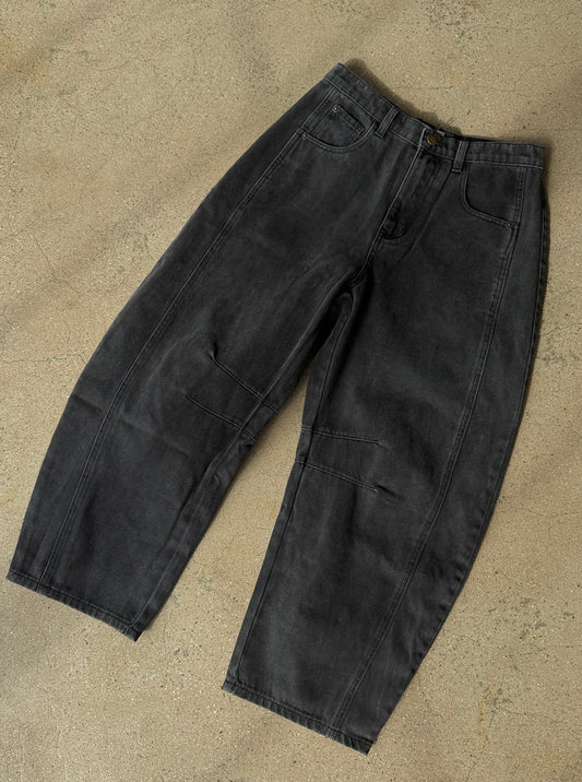GREY GRIND BARREL| JEANS